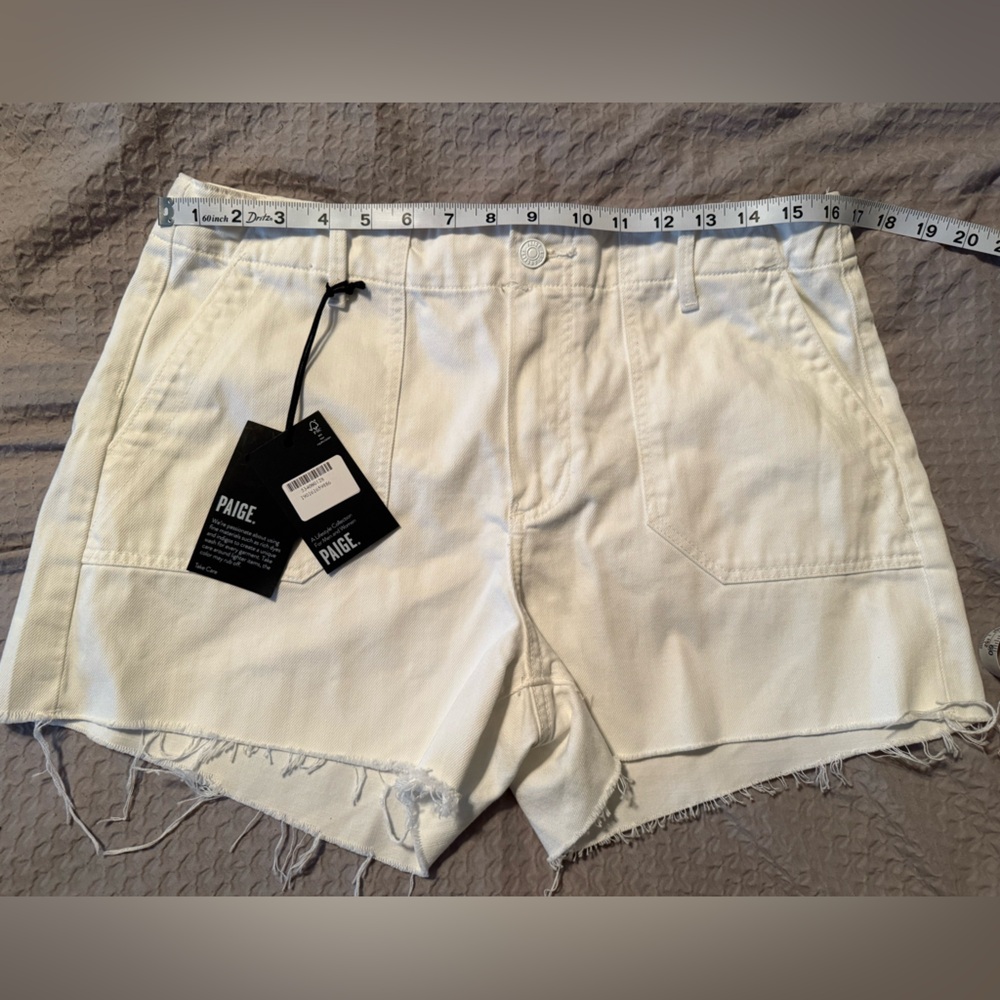 Paige Mayslie Short NWT Sz 30
